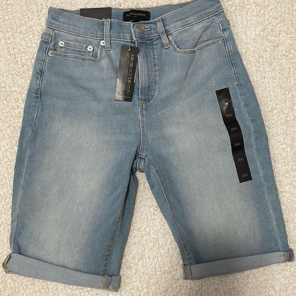 NWT- Banana Republic - 25/0 & 26/2